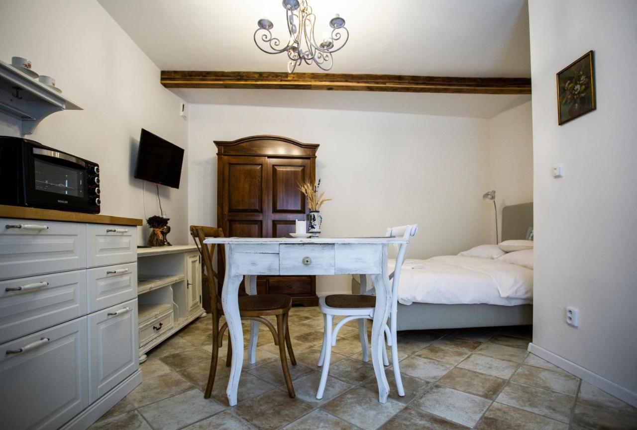 Mikulov Apartmany Magistr מראה חיצוני תמונה